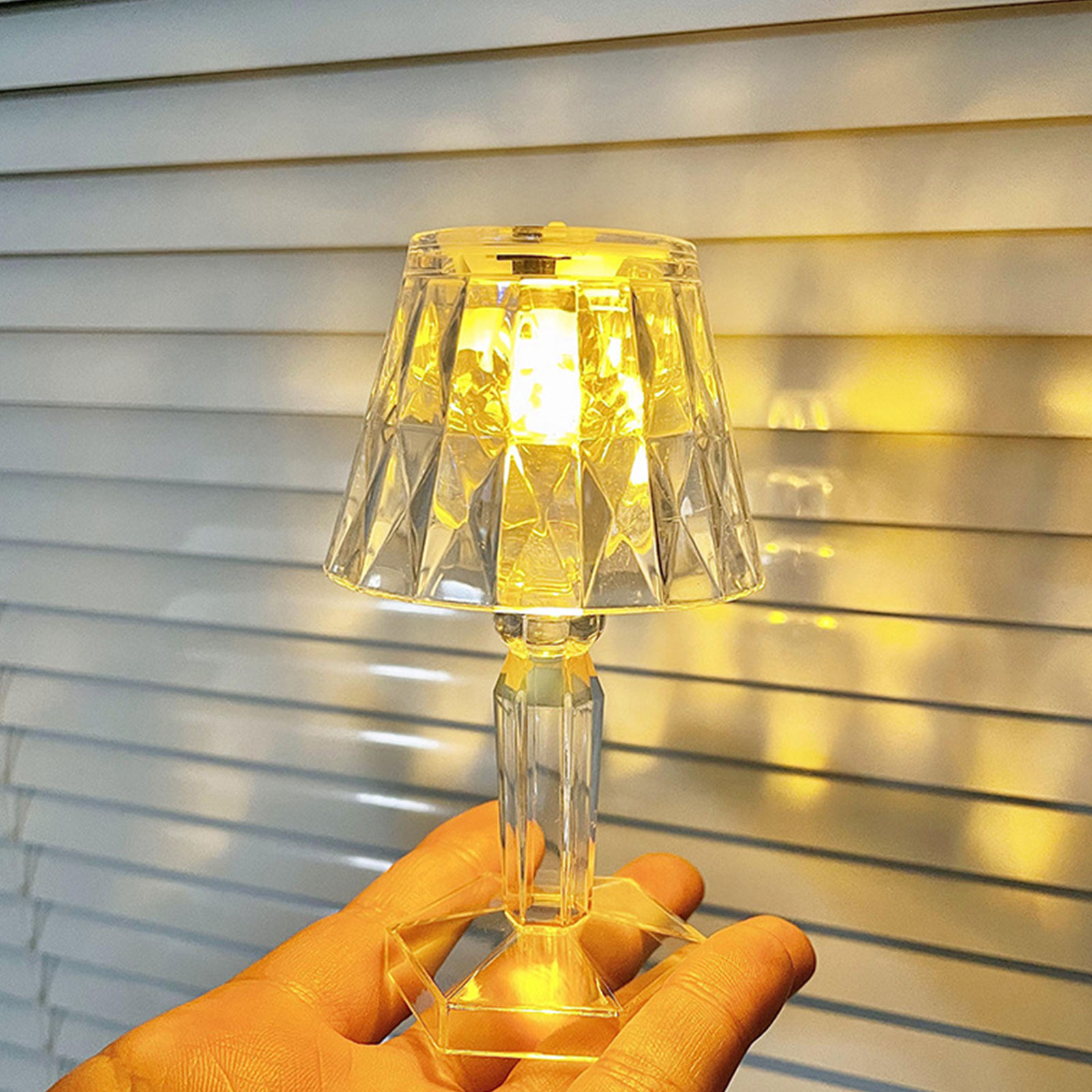 1Pcs LED Crystal Desk Lamp Projetor Acrylic Diamond Table Lamp LED Night Lights Bedside Lighting Light For Bedroom Decorations